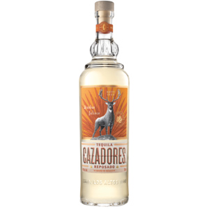 Cazadores Reposado Tequila 40% Vol., Karton zu 6 Flaschen x 70 cl Cazadores Reposado Tequila 40% Vol., Karton zu 6 Flaschen x 70 cl